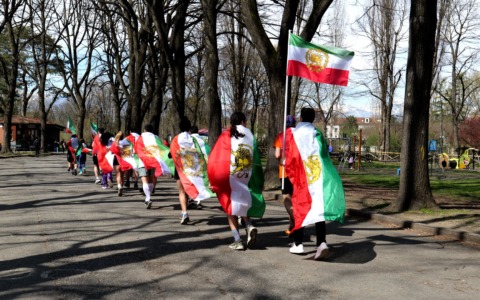 Corsa del popolo iraniano in sostegno dell’Iran nel Parco della Pellerina