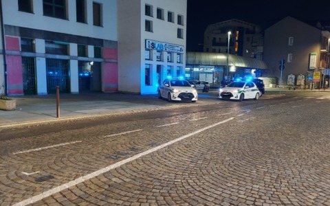 Nichelino, controlli straordinari nel weekend, negli esercizi di somministrazione, kebab e mini market
