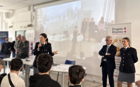 “Progetto Rispetto”: Polizia di Stato e Fondazione Conad Ets nelle scuole contro la violenza di genere