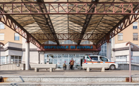 Ictus: intervento tempestivo e lavoro di squadra salvano una 73enne all’Ospedale di Rivoli