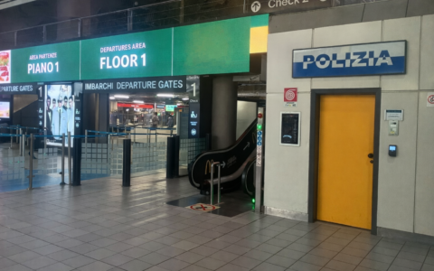 Aeroporto di Caselle: recuperato e restituito il borsello con 2mila euro perso da un’anziana durante i controlli