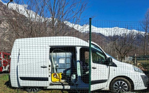 Era un “vampiro” del gasolio: denunciato dai Carabinieri