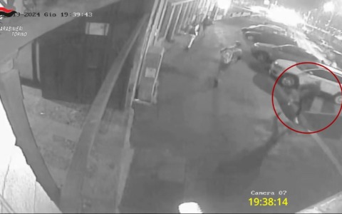 Aggressione a coltellate in piazza Baldissera a Torino: sgominato il gruppo, quattro persone in carcere