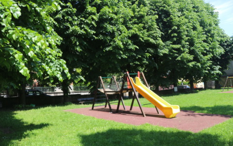 A Pianezza vietato fumare al parco giochi, davanti alle scuole, agli ambulatori e alle strutture sanitarie