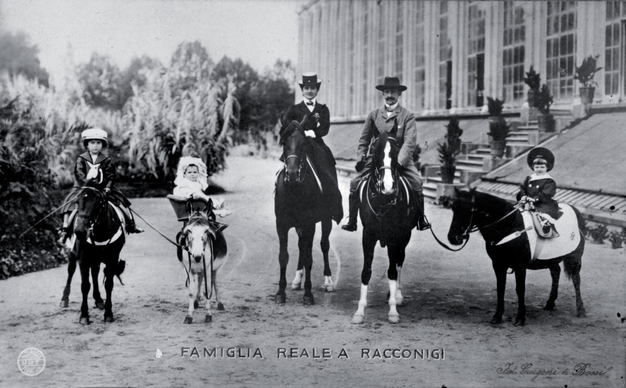 La Regina Margherita e i suoi affetti: racconti di vita familiare tra Stupinigi e Racconigi