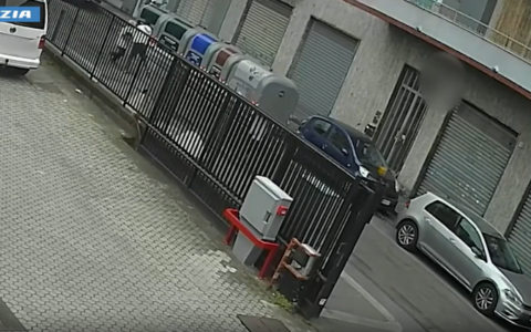 Anziana di 94 anni aggredita e scaraventata a terra per la borsa