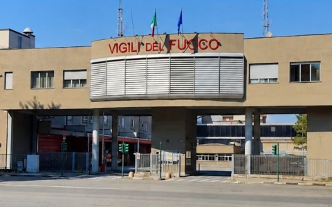 Nuovo colpo ai Vigili del Fuoco, rubate le cesoie usate dai ladri per svaligiare aziende e case