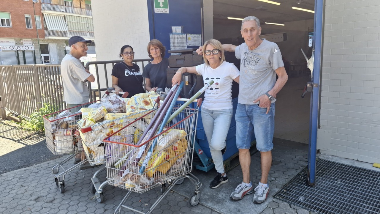 Chiusura Coop di corso Belgio a Torino: Nova Coop dona 290 kg di cibo fresco alla Parrocchia San Giulio d’Orta