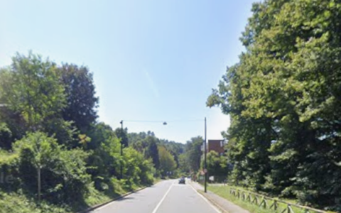 Torino, sfrecciano a oltre 200 km/h in corso Casale e postano il video sui social