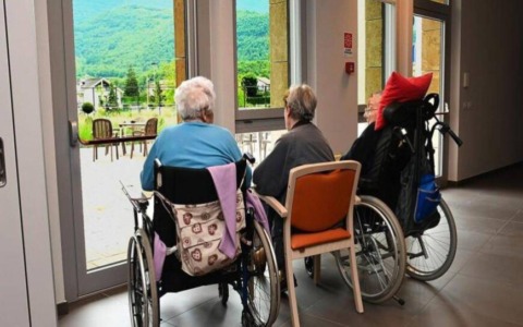 Ricoveri in Rsa in Piemonte, oltre 11.600 non autosufficienti senza convenzione Lea