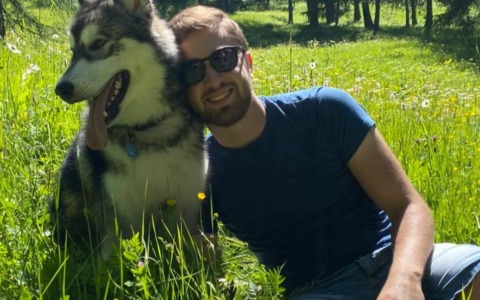 Incidente mortale a Cesana: il motociclista Fabio Vasile aveva solo 29 anni