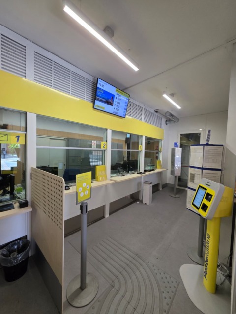 Vigone, riapre l’ufficio postale rinnovato con il progetto Polis: arrivano i servizi della PA