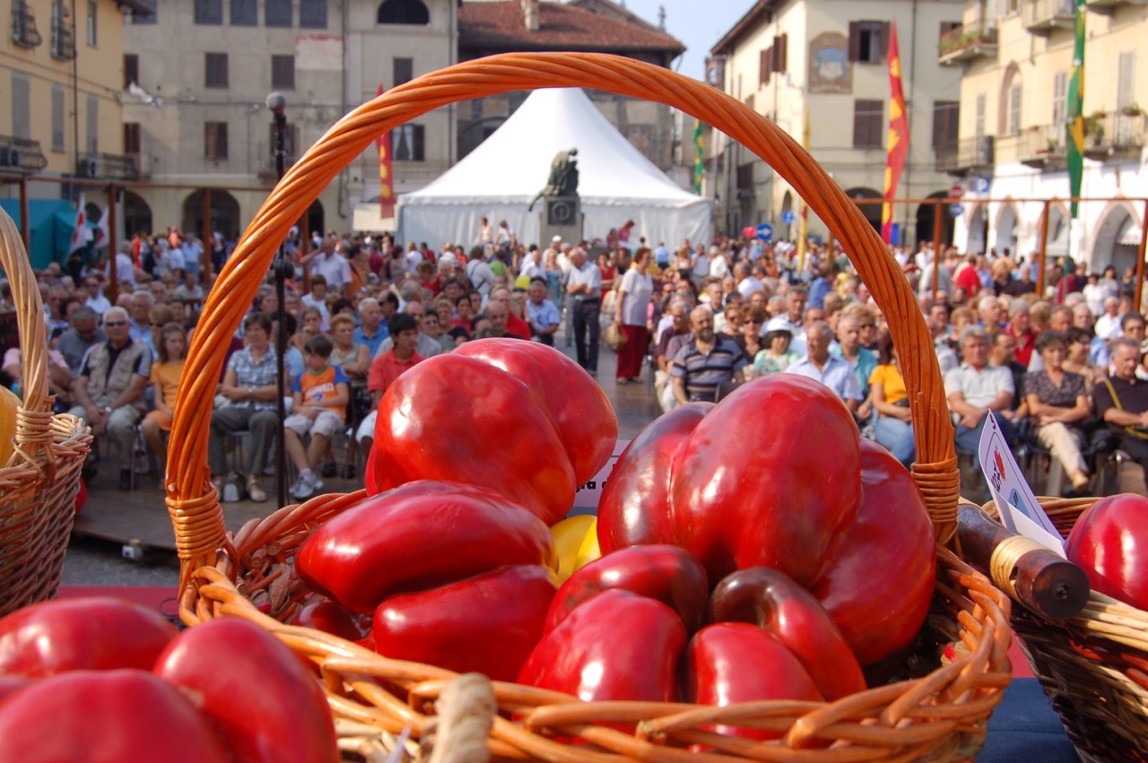 Tutto pronto per la 77ª edizione della Fiera Nazionale del Peperone