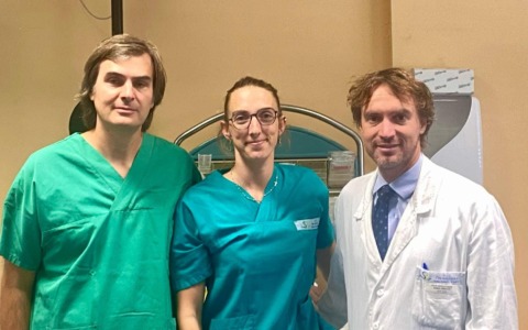 Innovativo intervento di microchirurgia migliora l’autonomia di un ragazzo con paralisi cerebrale infantile