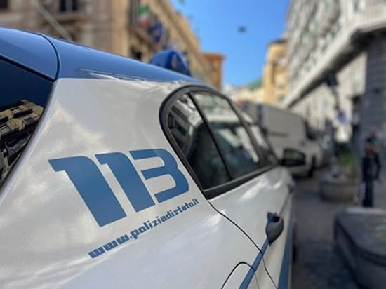 Torino, tentata rapina in via Roma: 52enne armato di una lattina tagliata arrestato in gioielleria