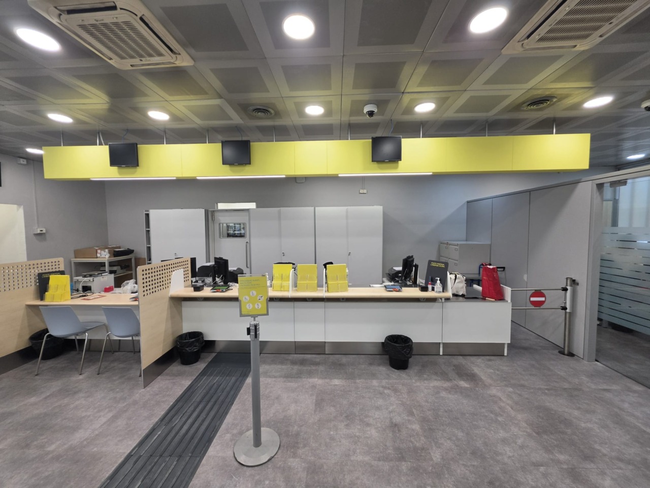 Castellamonte, riapre l’ufficio postale rinnovato con il progetto Polis